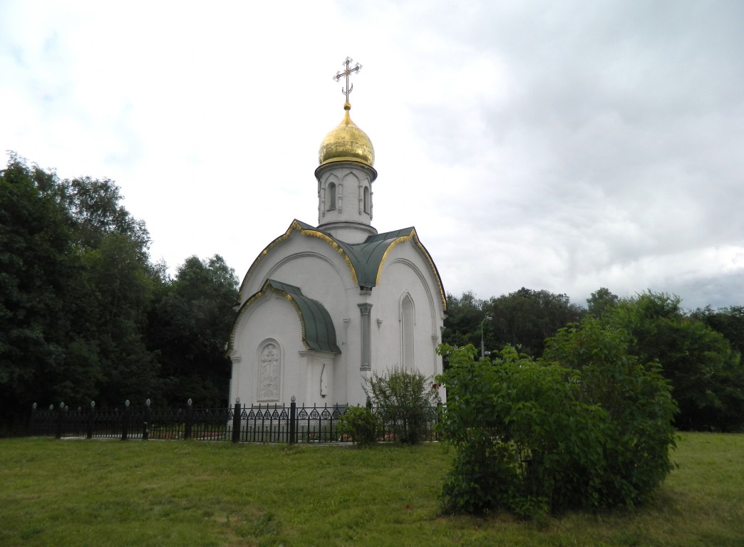Часовня Феодоровской иконы Божией Матери в Братцеве, Северное Тушино (Северо-Западный административный округ (СЗАО), г. Москва). фасады