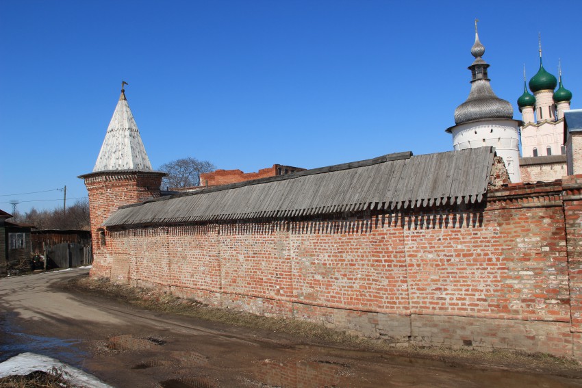 Митрополичий двор, Ростов Великий (Ростовский район, Ярославская область). дополнительная информация
