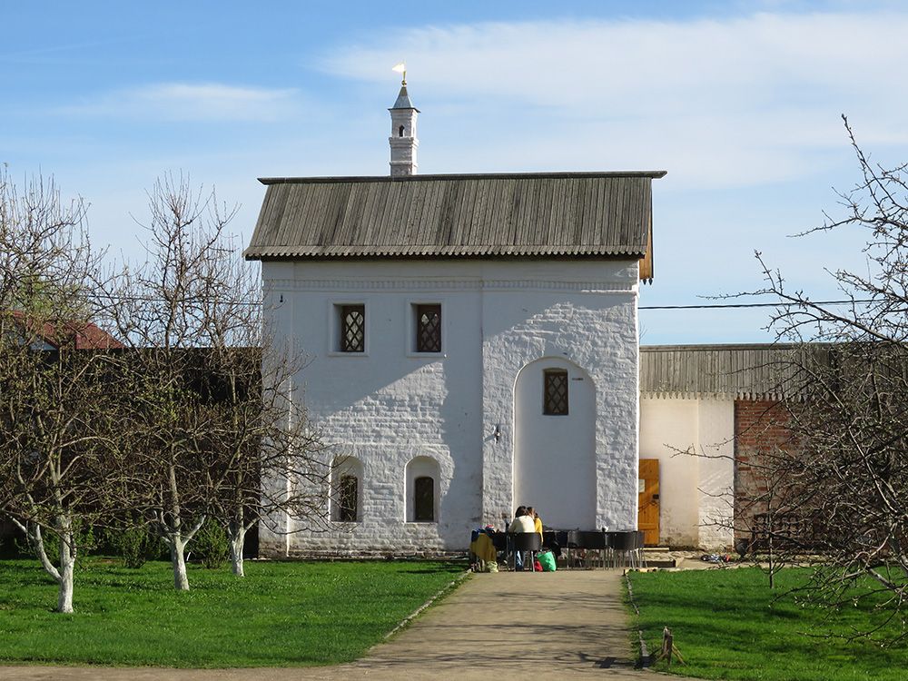 Митрополичий двор, Ростов Великий (Ростовский район, Ярославская область). дополнительная информация