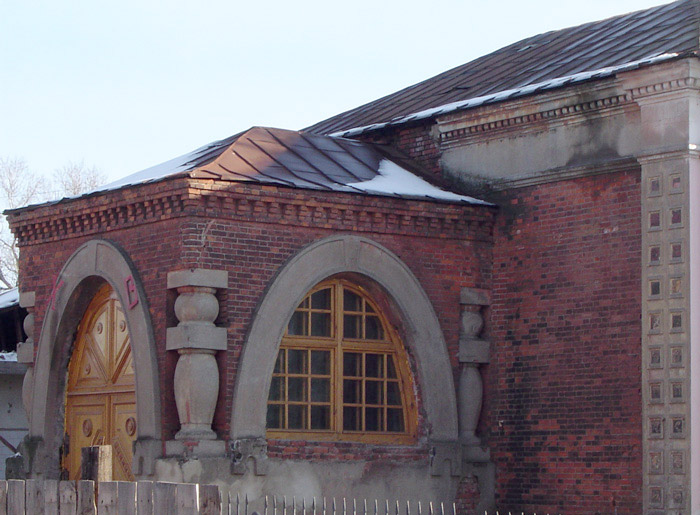 Церковь Серафима Саровского, Александров (Александровский район, Владимирская область). дополнительная информация, Сохранившийся вход в церковь