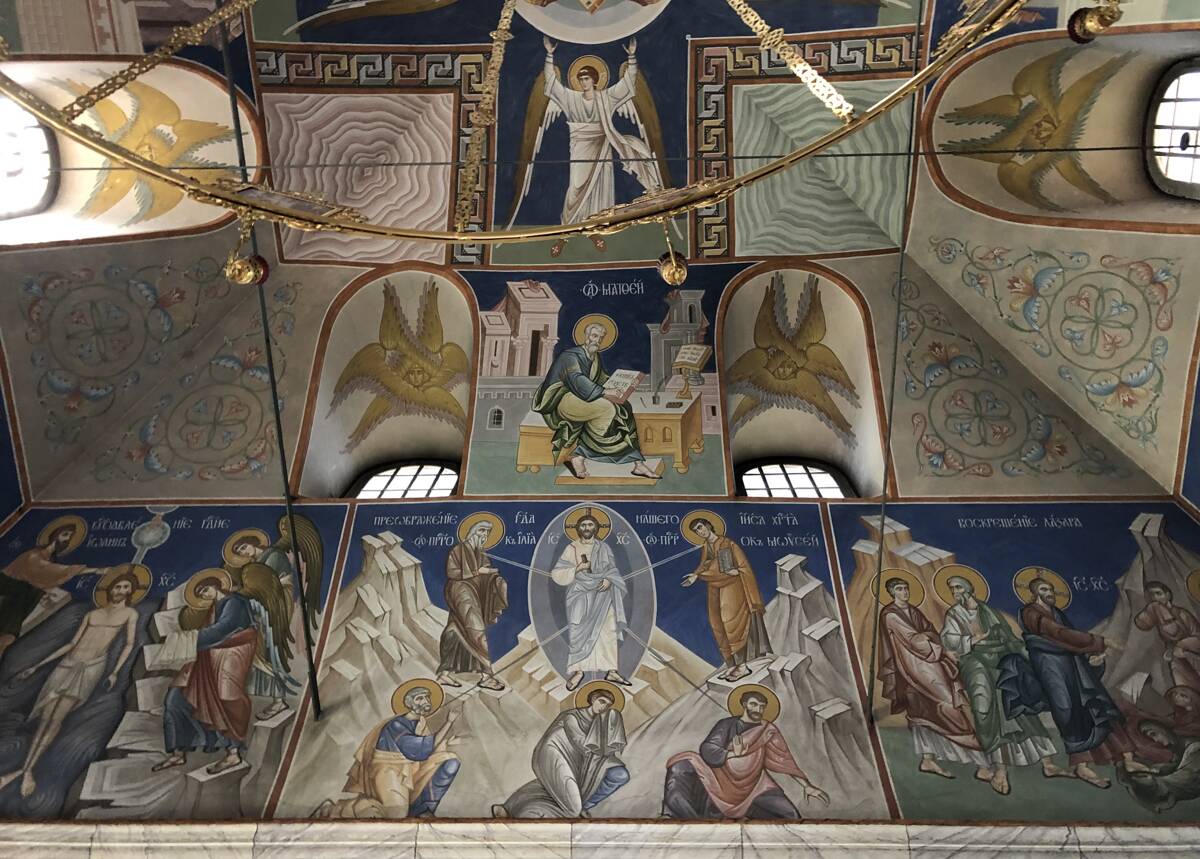 Церковь Серафима Саровского, Александров (Александровский район, Владимирская область). интерьер и убранство, Фрагменты росписи западной стены