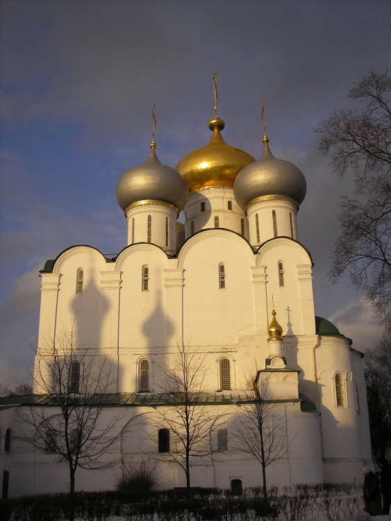 Хамовники. Новодевичий монастырь. фасады