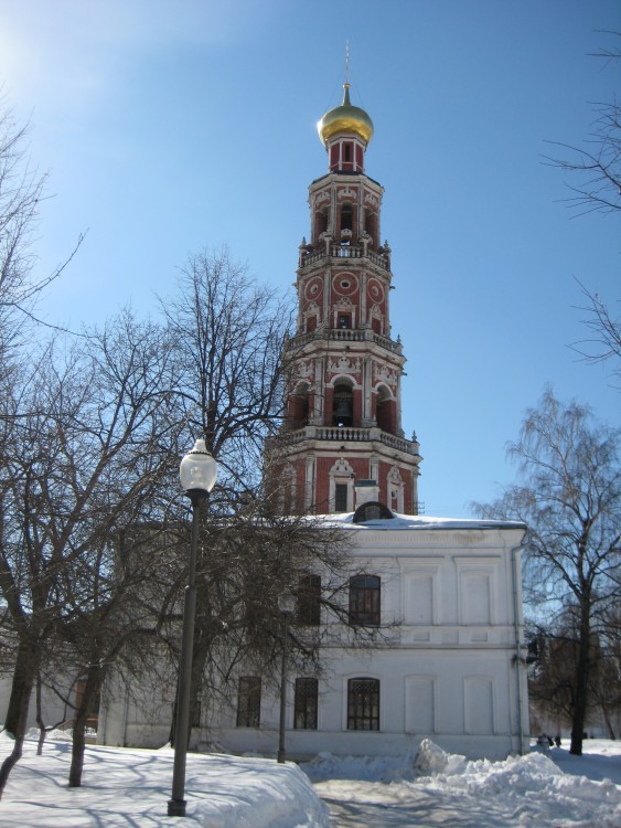 Хамовники. Новодевичий монастырь. фасады