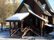 Церковь Иоанна Русского в Кунцеве (деревянная), Крыльцо церкви Иоанна Русского в Кунцеве.<br>, Москва, Западный административный округ (ЗАО), г. Москва