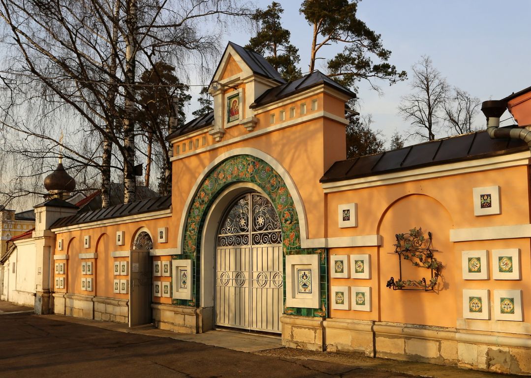 Церковь Преображения Господня в Переделкине, Ново-Переделкино (Западный административный округ (ЗАО), г. Москва). дополнительная информация