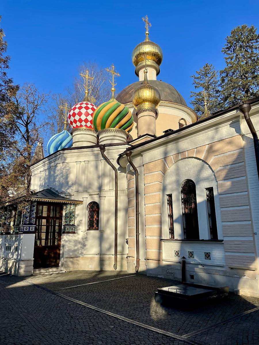 архитектурные детали. Церковь Преображения Господня в Переделкине, Ново-Переделкино (Западный административный округ (ЗАО), г. Москва)