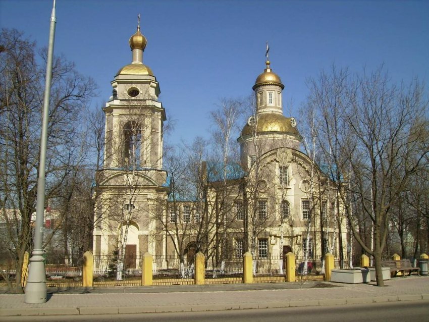 Очаково-Матвеевское. Церковь Николая Чудотворца в Троекурове. фасады, Вид  с  юга