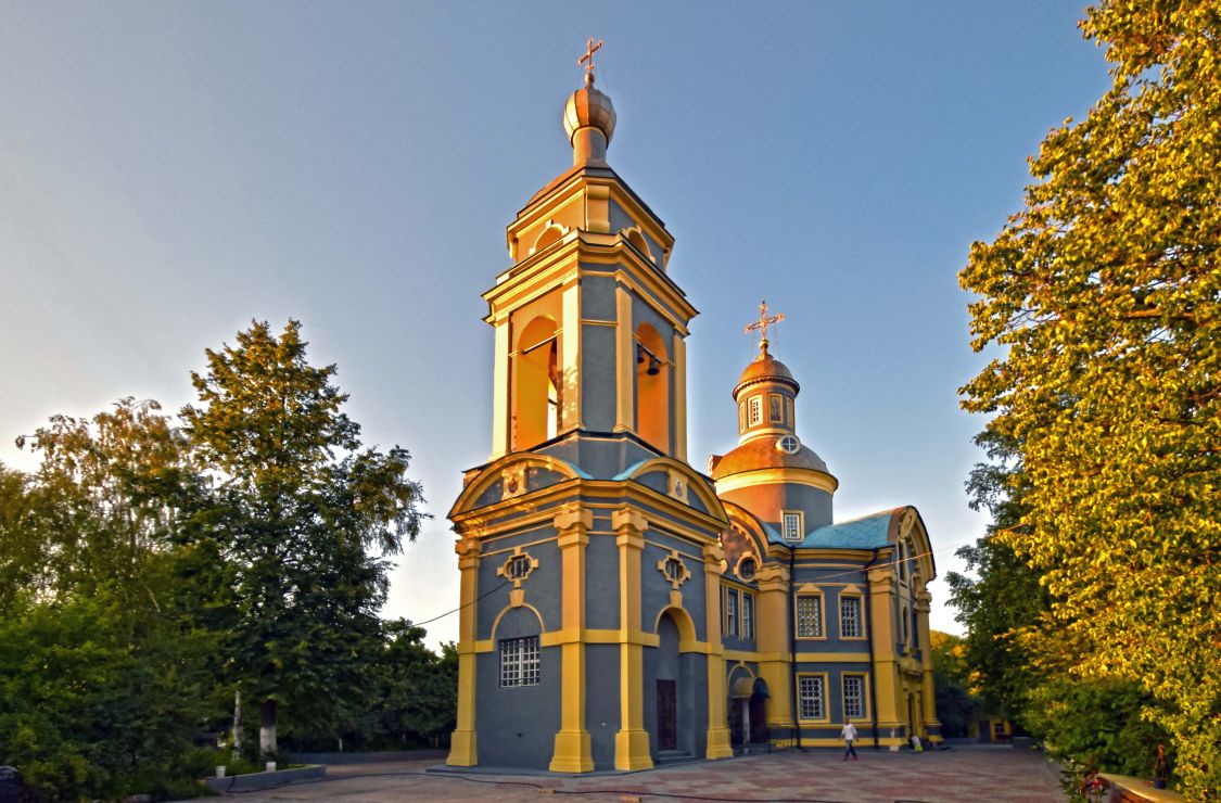 Очаково-Матвеевское. Церковь Николая Чудотворца в Троекурове. фасады