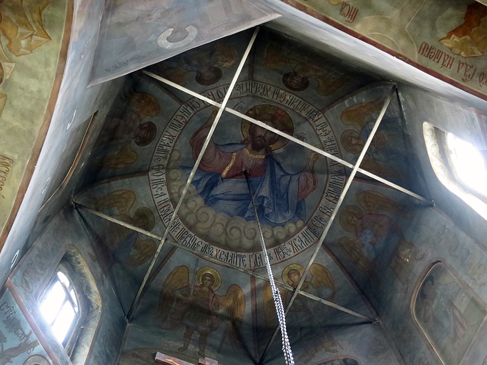 Церковь Рождества Христова в Черневе, Южное Бутово (Юго-Западный административный округ (ЮЗАО), г. Москва). интерьер и убранство