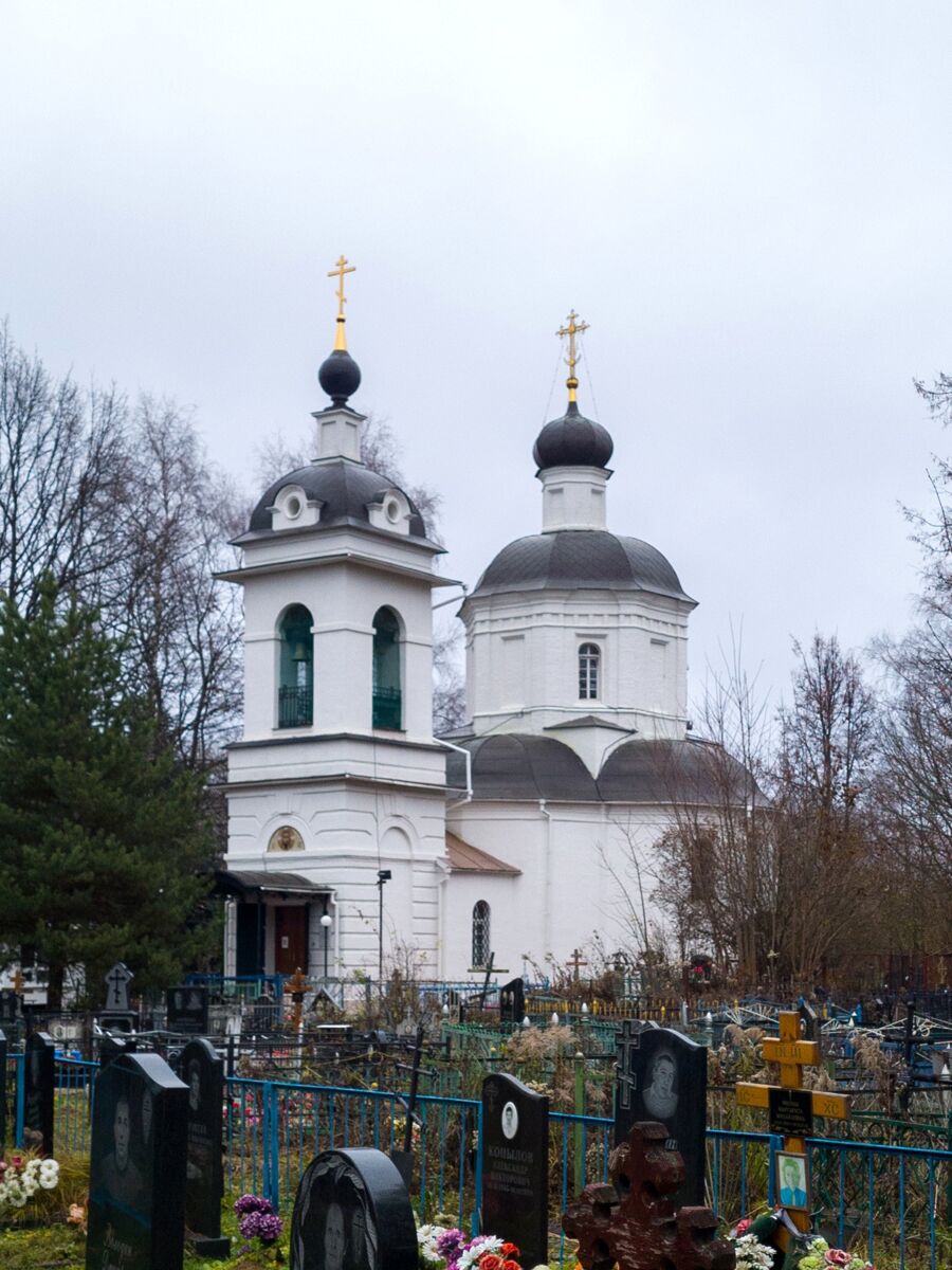 Церковь Рождества Христова в Черневе, Южное Бутово (Юго-Западный административный округ (ЮЗАО), г. Москва). фасады
