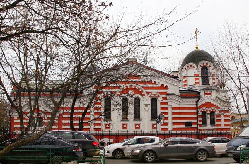 Церковь Михаила Архангела при Кутузовской избе, Дорогомилово (Западный административный округ (ЗАО), г. Москва). фасады