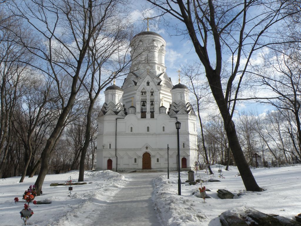 Церковь Усекновения главы Иоанна Предтечи в Дьякове, Нагатинский затон (Южный административный округ (ЮАО), г. Москва). фасады