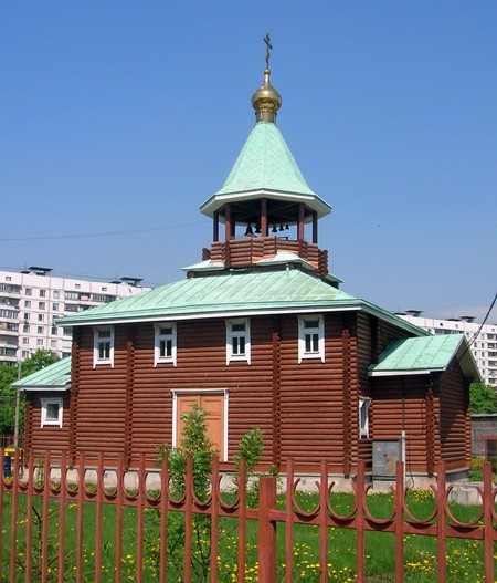 Церковь Покрова Пресвятой Богородицы в Раменках, Раменки (Западный административный округ (ЗАО), г. Москва). фасады