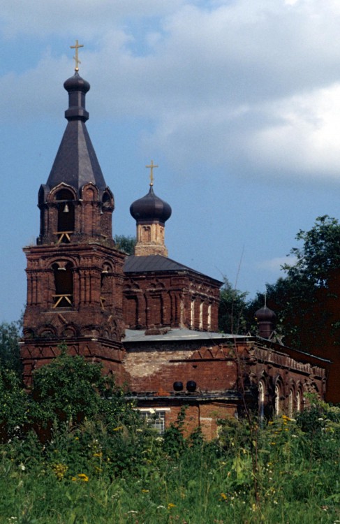 Северное Бутово. Церковь Параскевы Пятницы в Качалове. фасады