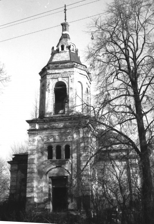 Церковь Благовещения Богородицы в селе Федосьине (Солнцеве), Ново-Переделкино (Западный административный округ (ЗАО), г. Москва). фасады