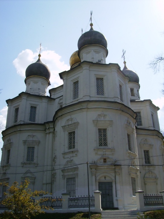 Церковь Казанской иконы Божией Матери в Узком, Ясенево (Юго-Западный административный округ (ЮЗАО), г. Москва). фасады