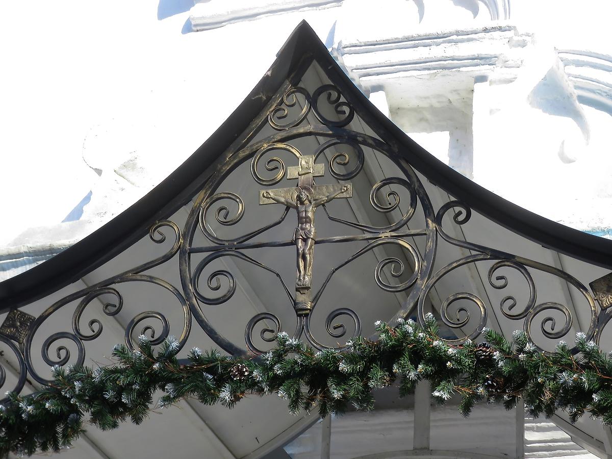 архитектурные детали. Церковь Казанской иконы Божией Матери в Узком, Ясенево (Юго-Западный административный округ (ЮЗАО), г. Москва)