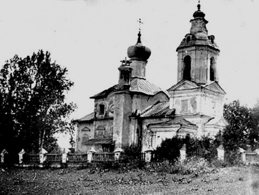 Очаково-Матвеевское. Церковь Димитрия Ростовского в Очакове. архивная фотография, фото с сайта церкви http://www.hram-sdr.ru/index.php?module=pages&id=8