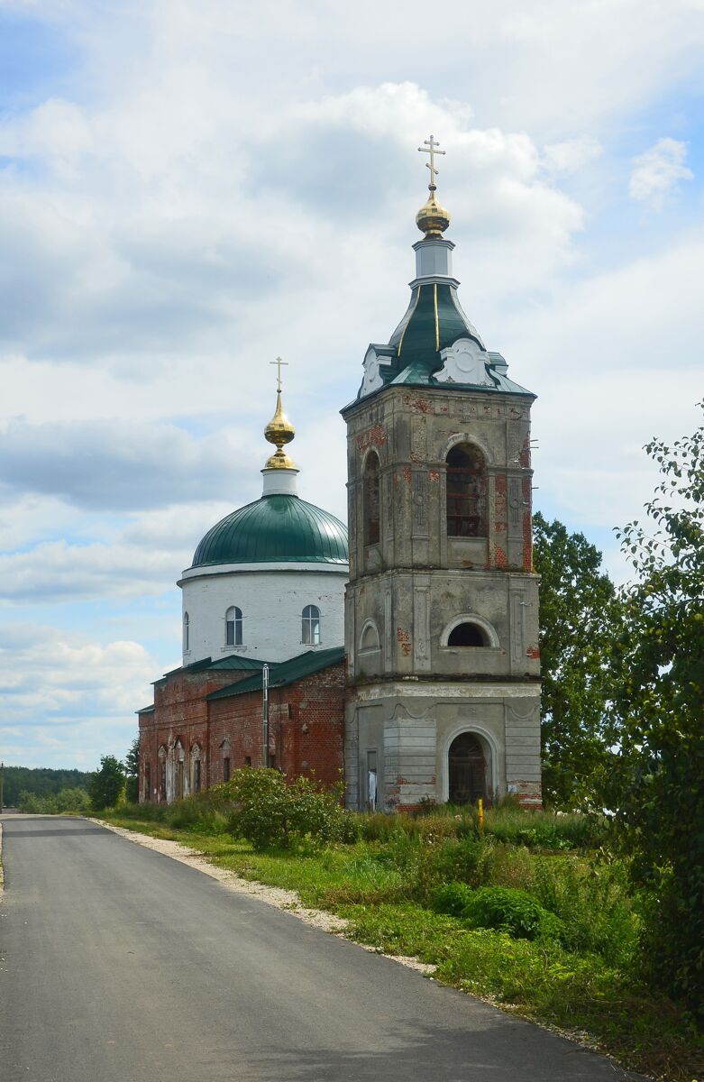 Церковь Троицы Живоначальной, Ратмирово (Собинский район, Владимирская область). фасады