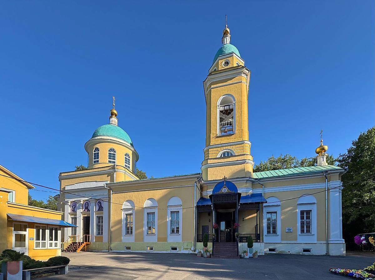 Вид с северо-запада, фасады. Церковь иконы Божией Матери "Всех скорбящих Радость" на Калитниковском кладбище, Таганский (Центральный административный округ (ЦАО), г. Москва)