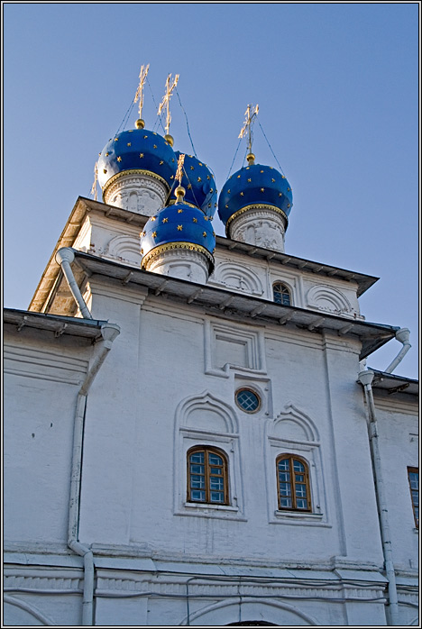 Нагатинский затон. Церковь Казанской иконы Божией Матери в Коломенском. фасады