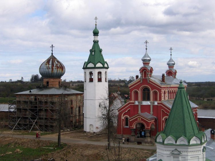 Мужской монастырь новая Ладога