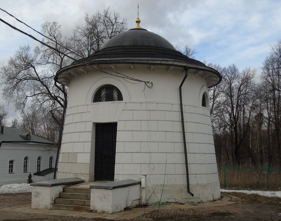 Церковь Влахернской иконы Божией Матери в Кузьминках, Кузьминки (Юго-Восточный административный округ (ЮВАО), г. Москва). дополнительная информация, Ризница