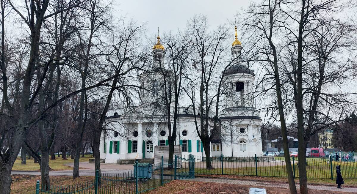 Церковь Влахернской иконы Божией Матери в Кузьминках, Кузьминки (Юго-Восточный административный округ (ЮВАО), г. Москва). фасады