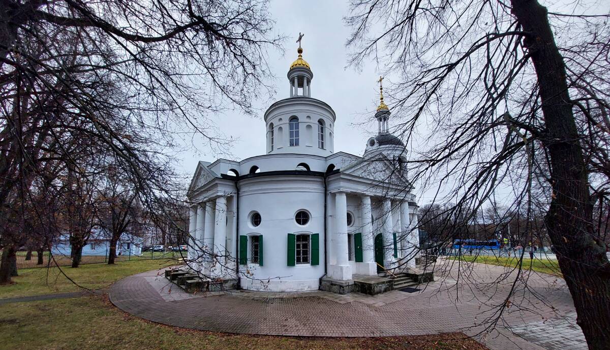 Церковь Влахернской иконы Божией Матери в Кузьминках, Кузьминки (Юго-Восточный административный округ (ЮВАО), г. Москва). фасады