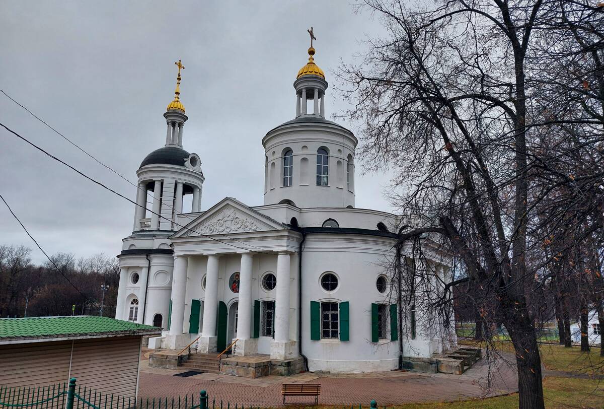 Церковь Влахернской иконы Божией Матери в Кузьминках, Кузьминки (Юго-Восточный административный округ (ЮВАО), г. Москва). фасады