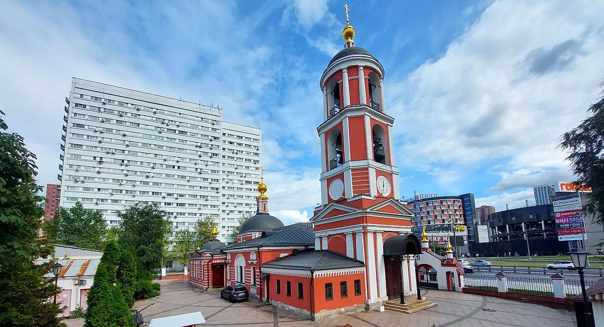 фасады. Троицы Живоначальной в Карачарове, Нижегородский (Юго-Восточный административный округ (ЮВАО), г. Москва)