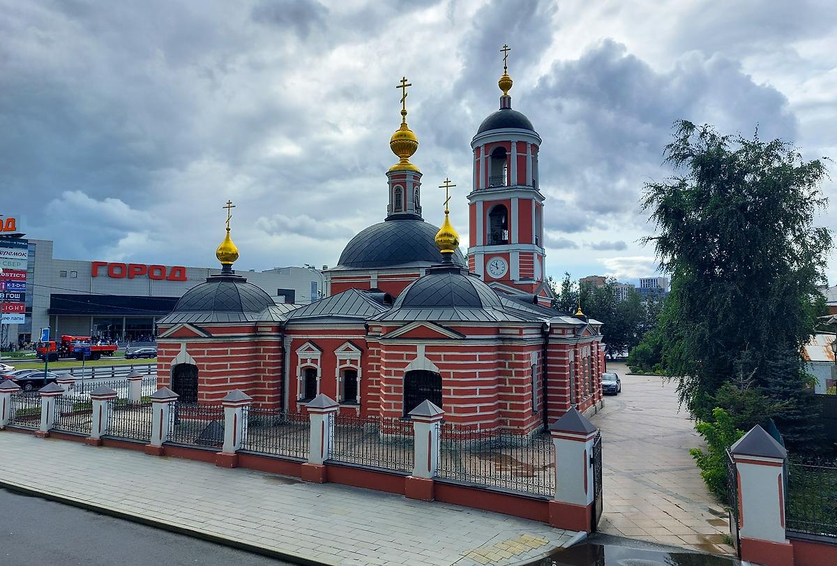 фасады. Троицы Живоначальной в Карачарове, Нижегородский (Юго-Восточный административный округ (ЮВАО), г. Москва)