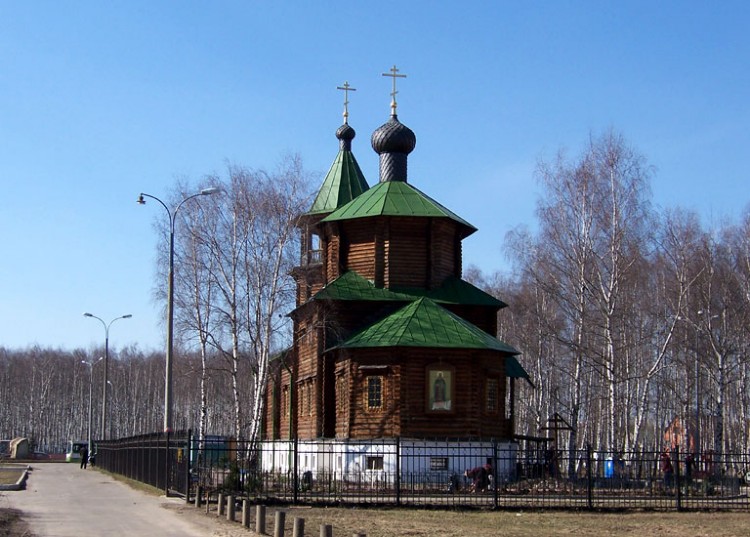 Выхино-Жулебино. Церковь Иоанна Кронштадтского в Жулебине. фасады