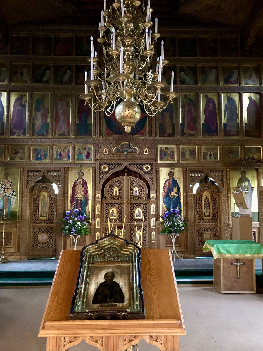 Церковь Иоанна Кронштадтского в Жулебине, Выхино-Жулебино (Юго-Восточный административный округ (ЮВАО), г. Москва). интерьер и убранство