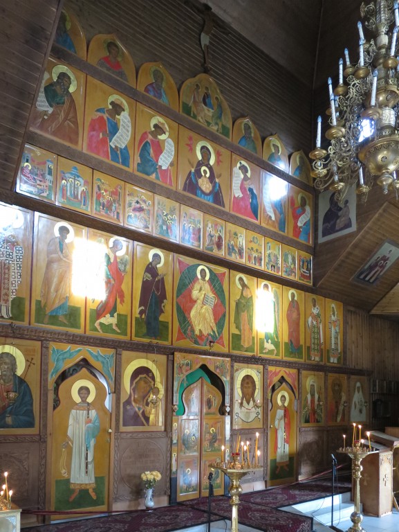 Церковь Тихона, патриарха Всероссийского, в Люблине, Люблино (Юго-Восточный административный округ (ЮВАО), г. Москва). интерьер и убранство