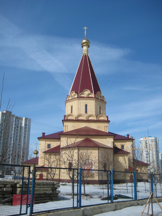 Церковь Усекновения главы Иоанна Предтечи в Братееве, Братеево (Южный административный округ (ЮАО), г. Москва). фасады