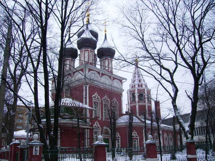 Донской. Церковь Ризоположения (Положения ризы Господней в Успенском соборе в Москве) на Донской. фасады