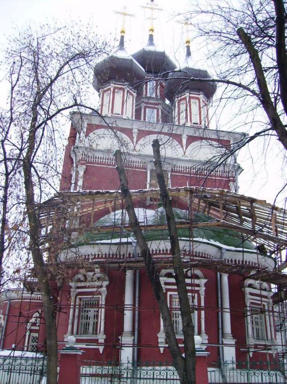 Церковь Ризоположения (Положения ризы Господней в Успенском соборе в Москве) на Донской, Донской (Южный административный округ (ЮАО), г. Москва). документальные фотографии