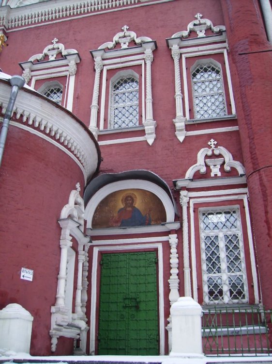 Церковь Ризоположения (Положения ризы Господней в Успенском соборе в Москве) на Донской, Донской (Южный административный округ (ЮАО), г. Москва). архитектурные детали