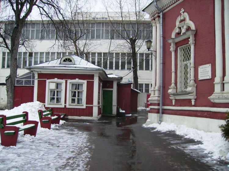 Церковь Ризоположения (Положения ризы Господней в Успенском соборе в Москве) на Донской, Донской (Южный административный округ (ЮАО), г. Москва). дополнительная информация