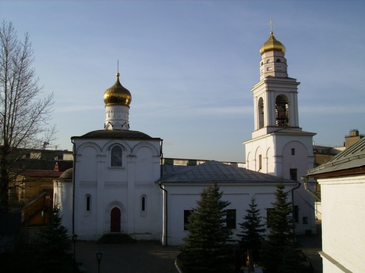 Даниловский. Церковь Рождества Пресвятой Богородицы в Старом Симонове. фасады