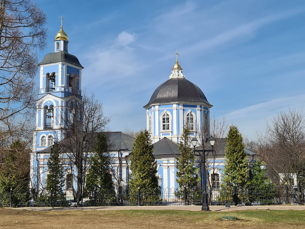 Орехово-Борисово Северное. Церковь иконы Божией Матери 