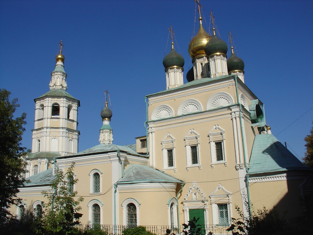 Даниловский. Церковь Троицы Живоначальной в Кожевниках. фасады