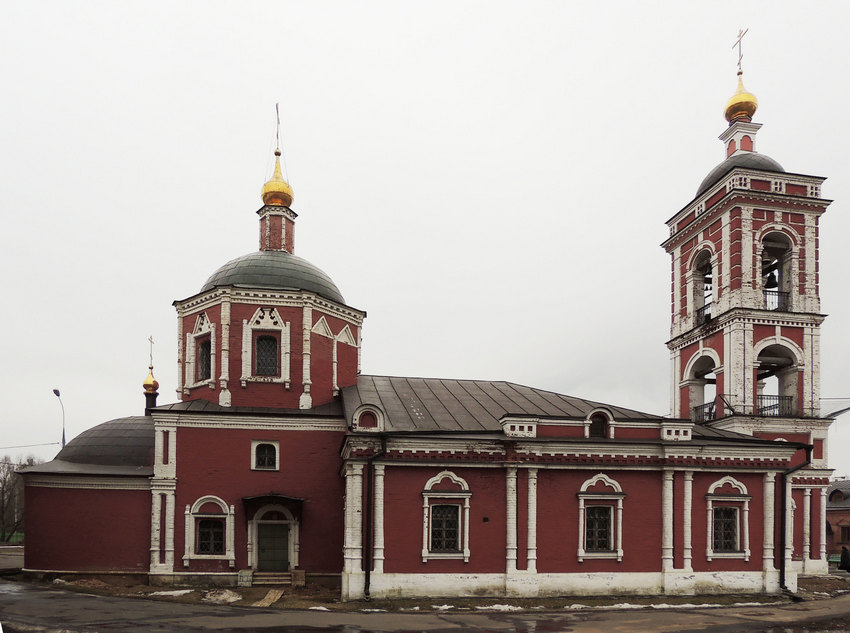 Чертаново Южное. Церковь Покрова Пресвятой Богородицы в Покровском на Городне. фасады