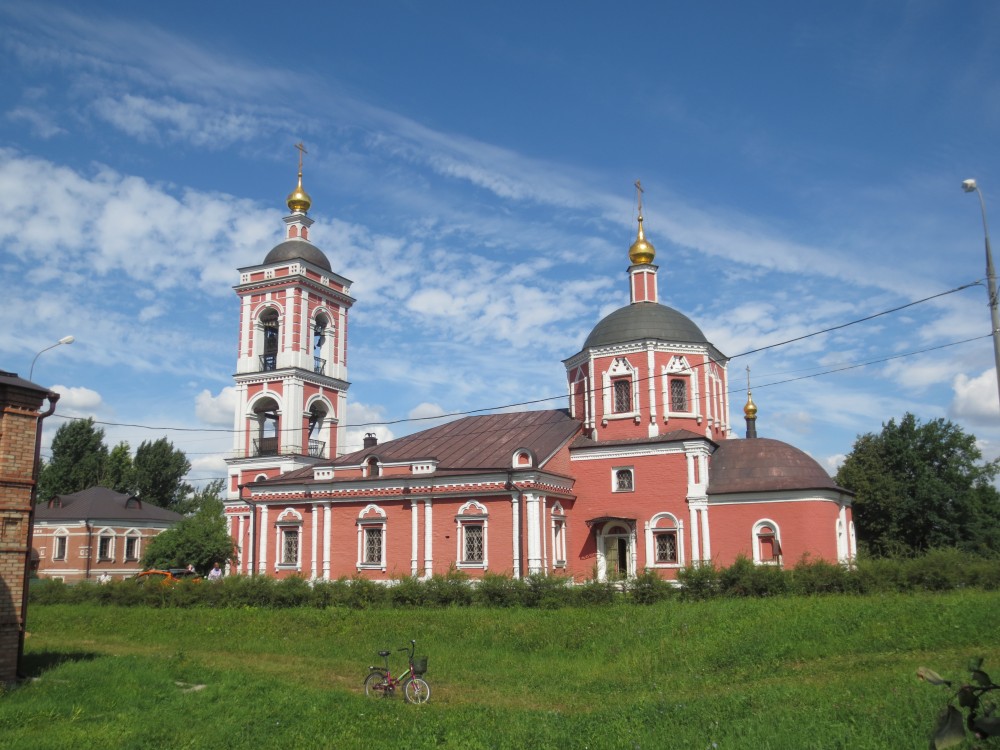 Чертаново Южное. Церковь Покрова Пресвятой Богородицы в Покровском на Городне. фасады