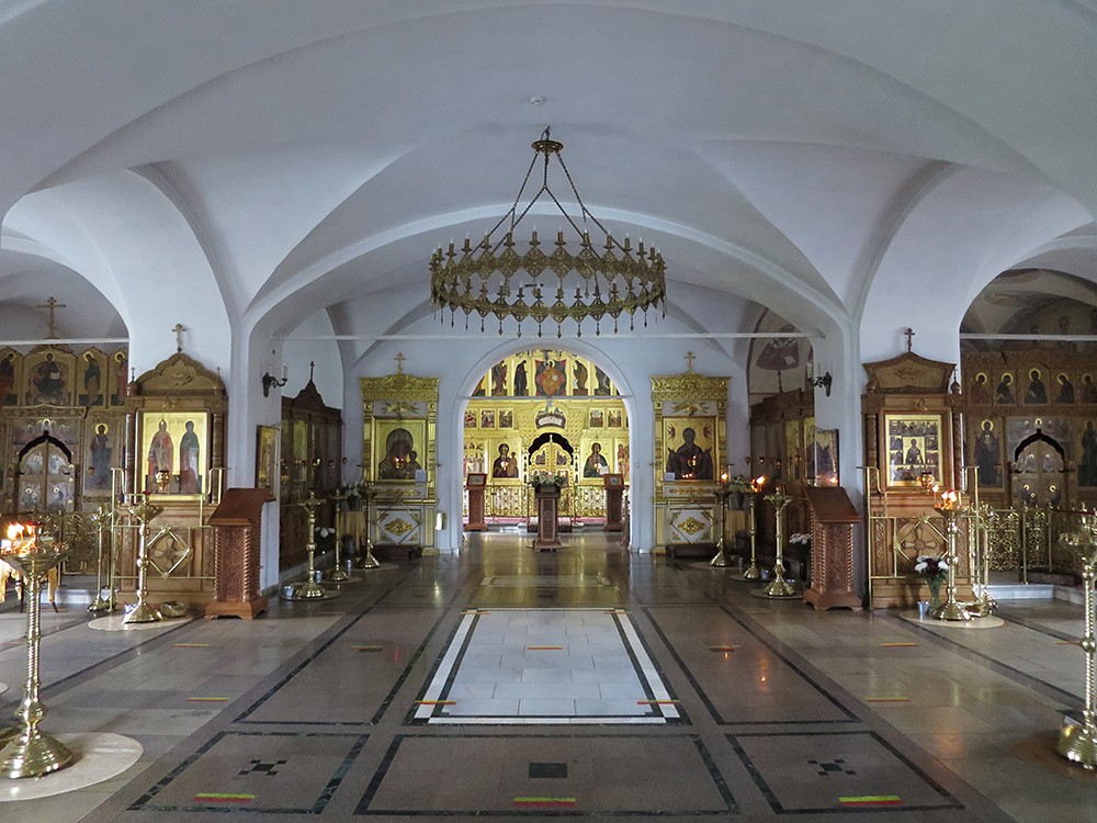 Церковь Покрова Пресвятой Богородицы в Покровском на Городне, Чертаново Южное (Южный административный округ (ЮАО), г. Москва). интерьер и убранство