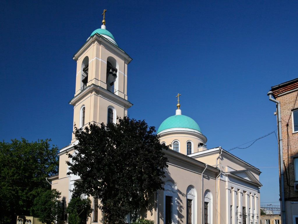 Даниловский. Церковь Воскресения Словущего в Даниловской слободе. фасады