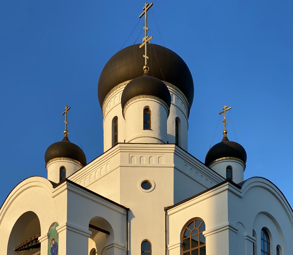 Церковь Рождества Христова, Мытищи (Мытищинский городской округ и гг. Долгопрудный, Лобня, Московская область). архитектурные детали, Венчания