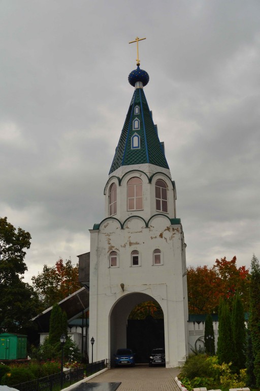 Церковь Боголюбской иконы Божией Матери, Пушкино (Пушкинский район и гг. Ивантеевка, Королёв, Московская область). фасады