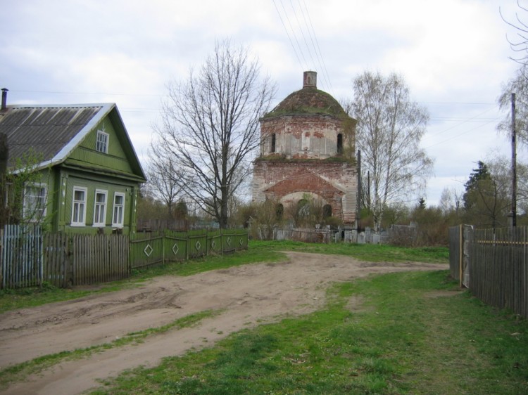 Церковь Рождества Пресвятой Богородицы, Красный Бор (Калининский район, Тверская область). общий вид в ландшафте, Улица Погоста Пречистый Бор